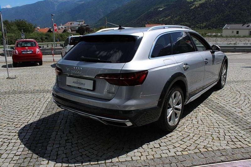 Usata Audi A4 Allroad 204 CV (150 kW) 2022 Argento Station wagon