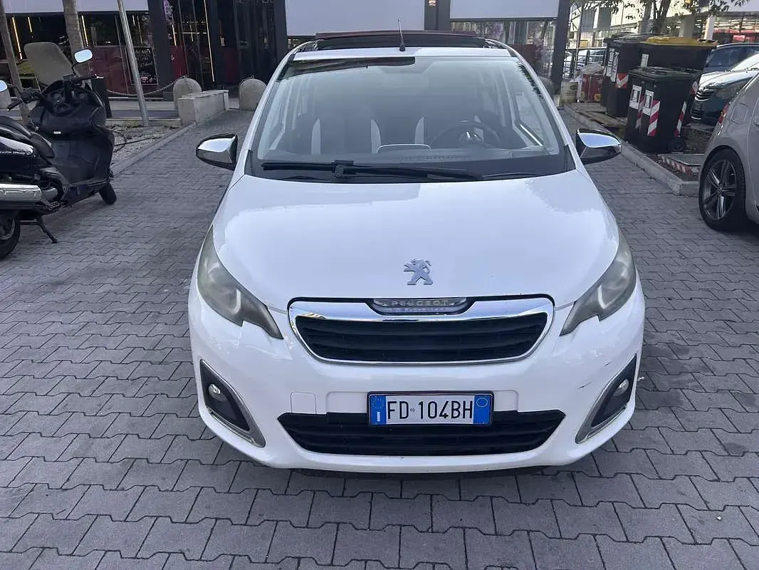 Usata Peugeot 108 Allure 82 CV (60 kW) 2016 Cabrio