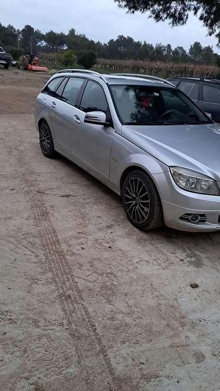 Usata Mercedes C220 Avantgarde 170 CV (125 kW) 2009 Grigio Station wagon
