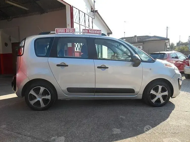 Usata Citroën C3 Picasso 99 CV (72 kW) 2016 Grigio Monovolume