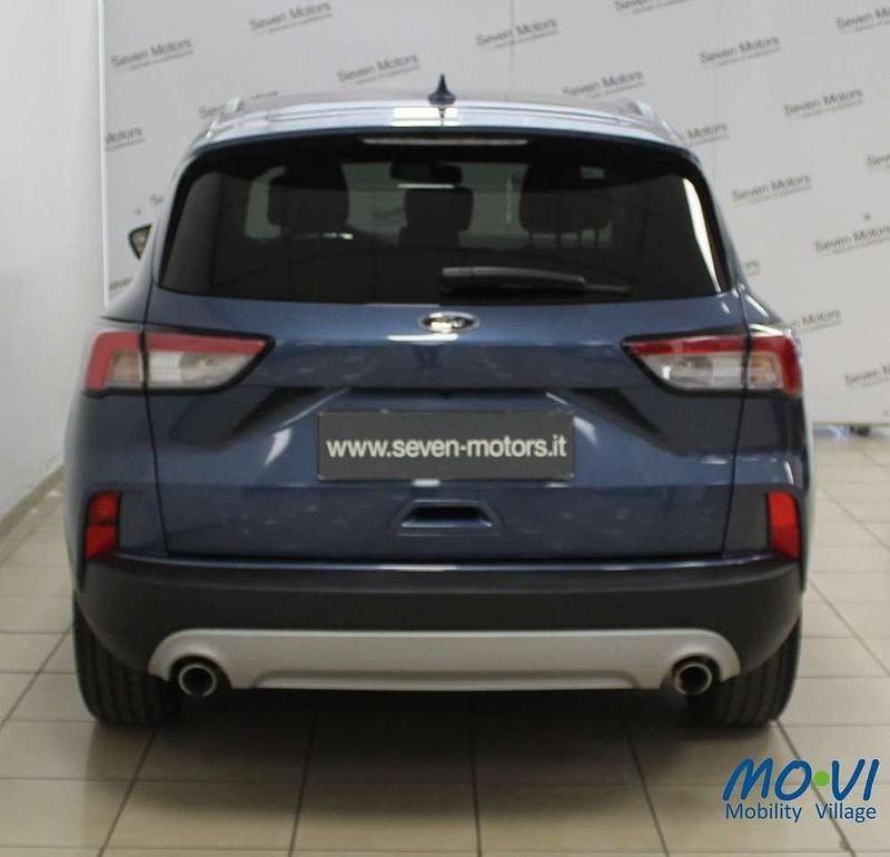 Usata Ford Kuga 120 CV (88 kW) 2020 Blu/azzurro SUV
