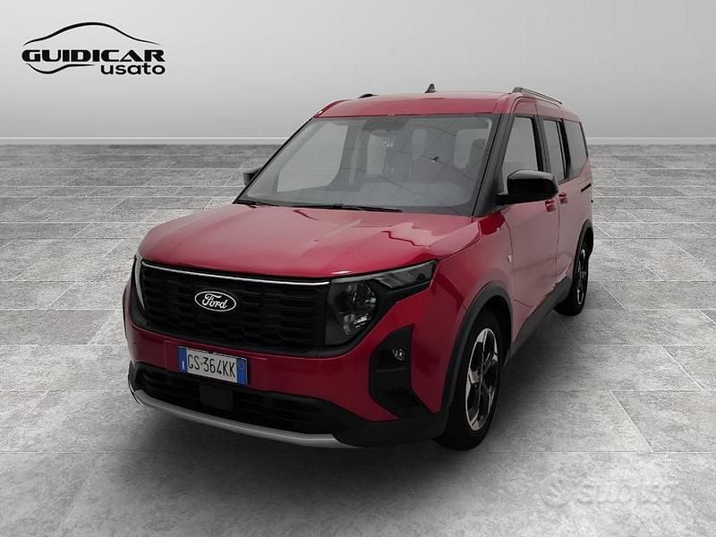 Rosso Usata 2024 Ford Tourneo Courier Active Monovolume | 19.800 € (Buon prezzo) - Immagine 1/4