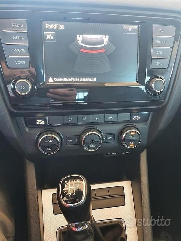 Usata Skoda Octavia Ambition 116 CV (85 kW) 2017 Bianco Station wagon