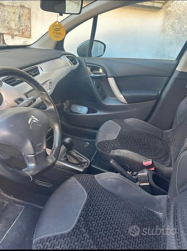 Usata Citroën C3 Exclusive 95 CV (69 kW) 2011 Grigio Berlina