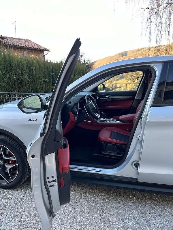 Usata Alfa Romeo Stelvio Sprint 190 CV (139 kW) 2020 SUV