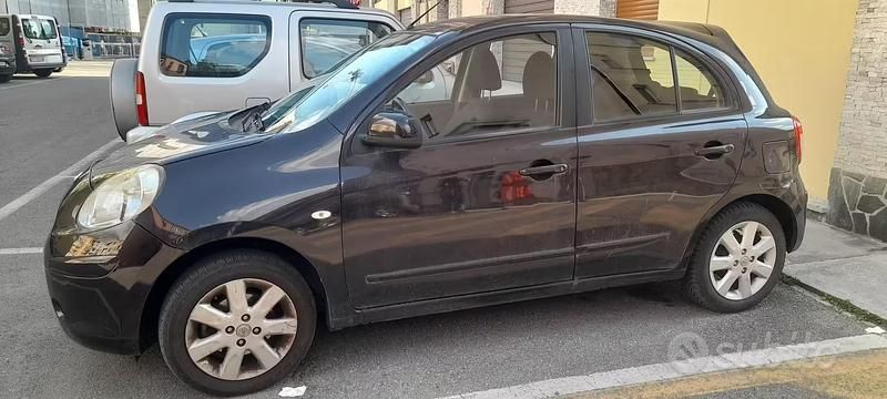 Usata Nissan Micra 2011 Nero Utilitaria