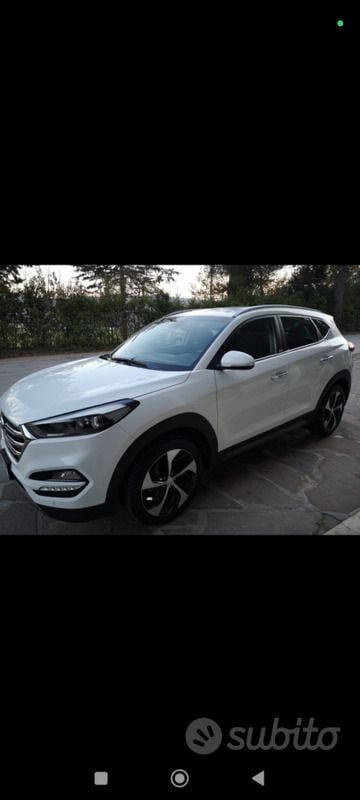 Bianco Usata 2015 Hyundai Tucson Xpossible SUV | 14.000 € (Molto cara) - Immagine 1/4