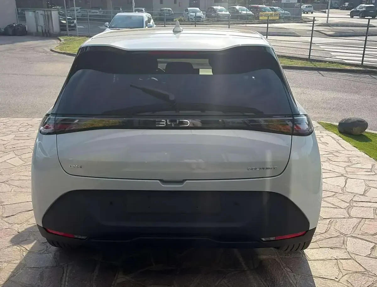 Nuova BYD Dolphin Comfort 155 kW (212 CV) 2026 Bianco Utilitaria