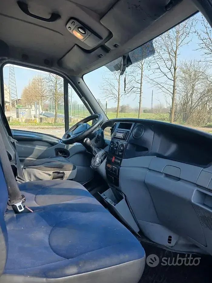 Usata Iveco Daily 82 CV (60 kW) 2007 Bianco Station wagon