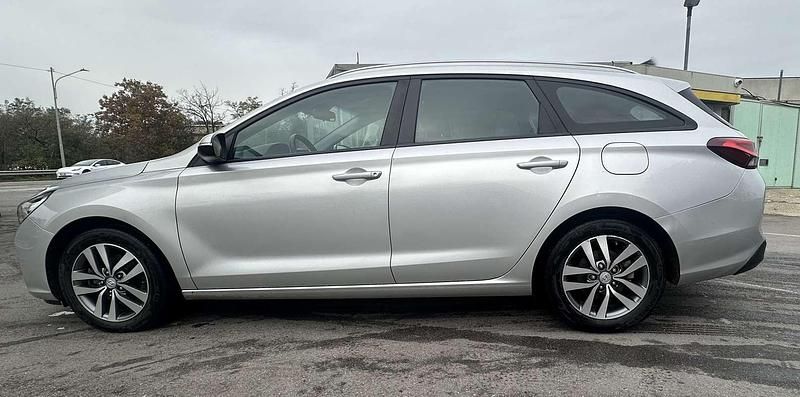 Usata Hyundai i30 Style 110 CV (80 kW) 2017 Station wagon