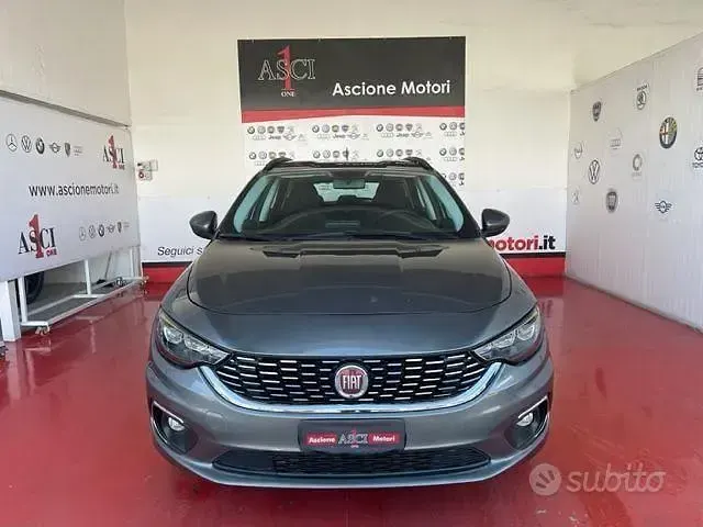 Usata Fiat Tipo Lounge 120 CV (88 kW) 2019 Grigio Station wagon