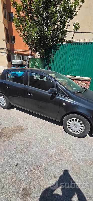 Usata Opel Corsa 60 CV (44 kW) 2008 Nero Berlina