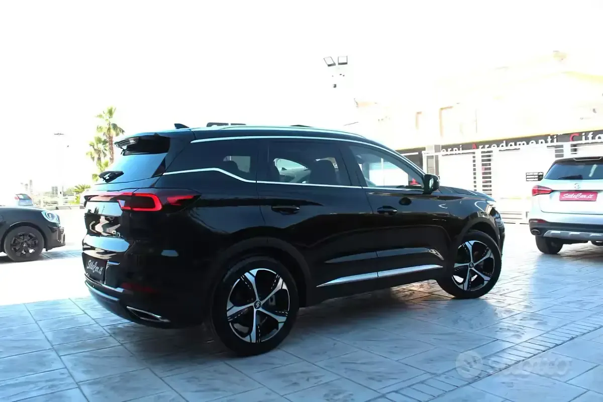 Usata DR DR 6.0 149 CV (109 kW) 2023 Nero SUV