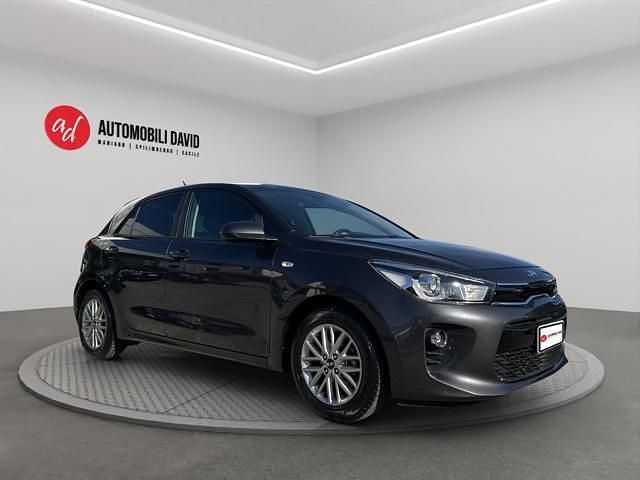 Usata Kia Rio 120 CV (88 kW) 2019 Grigio Berlina