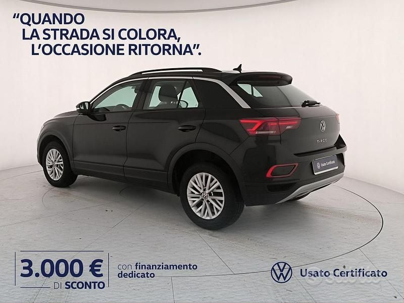 Usata VW T-Roc Life 116 CV (85 kW) 2025 Deep black perlato SUV