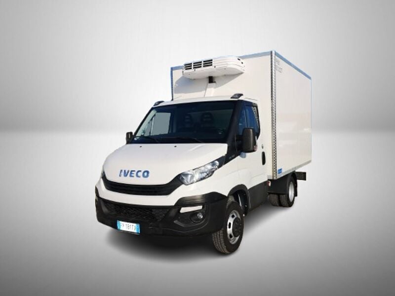 Bianco Usata 2018 Iveco Daily Furgone | 21.900 € (Ottimo prezzo) - Immagine 1/4