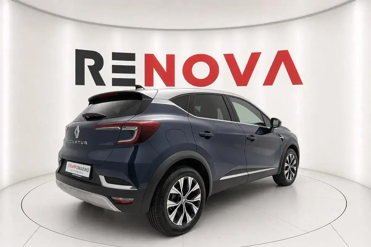 Usata Renault Captur Techno 101 CV (74 kW) 2023 Bluazzurro SUV