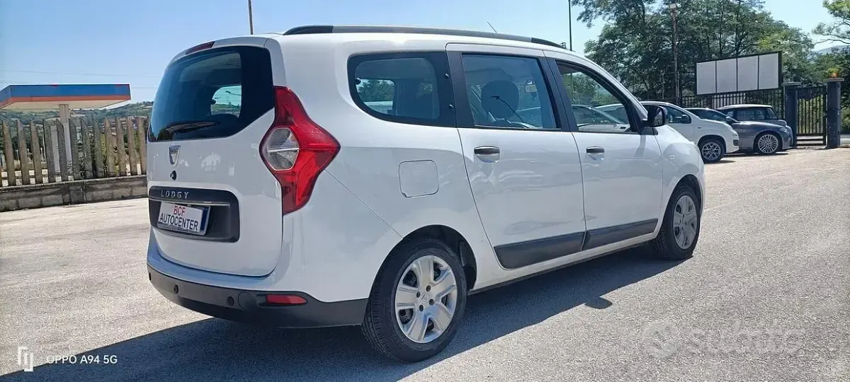 Usata Dacia Lodgy 116 CV (85 kW) 2019 Bianco Monovolume