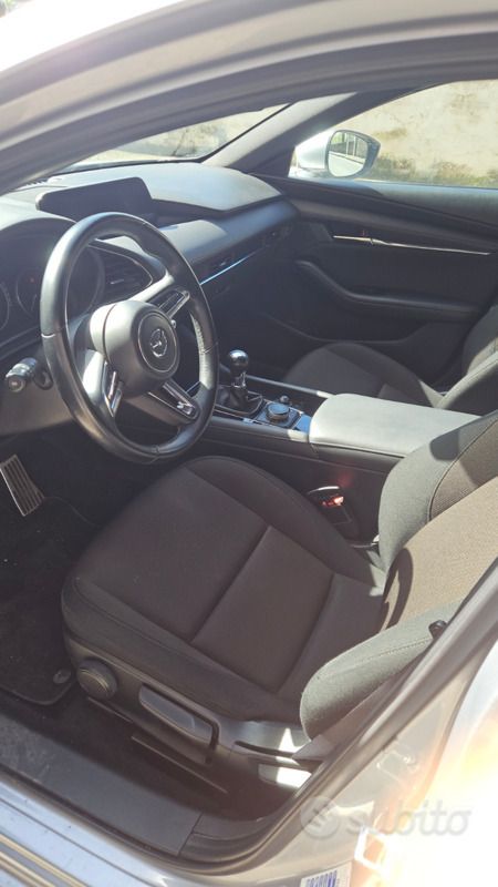 Usata Mazda 3 Exceed 180 CV (132 kW) 2020 Grigio Berlina