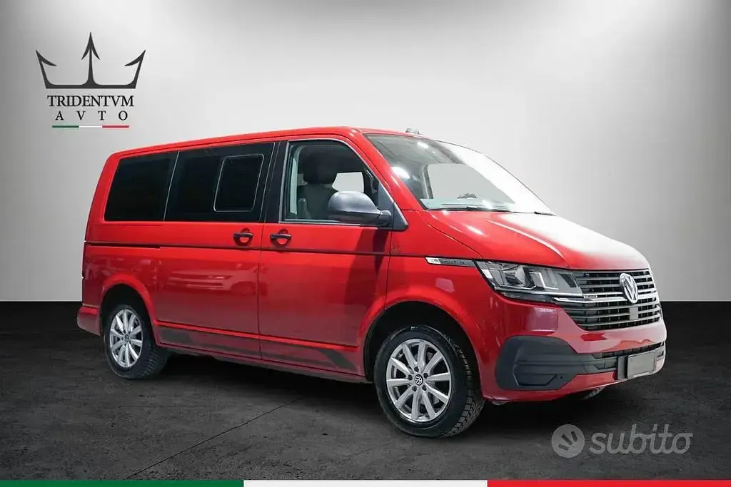 Usata VW Multivan 150 CV (110 kW) 2022 Rosso Monovolume
