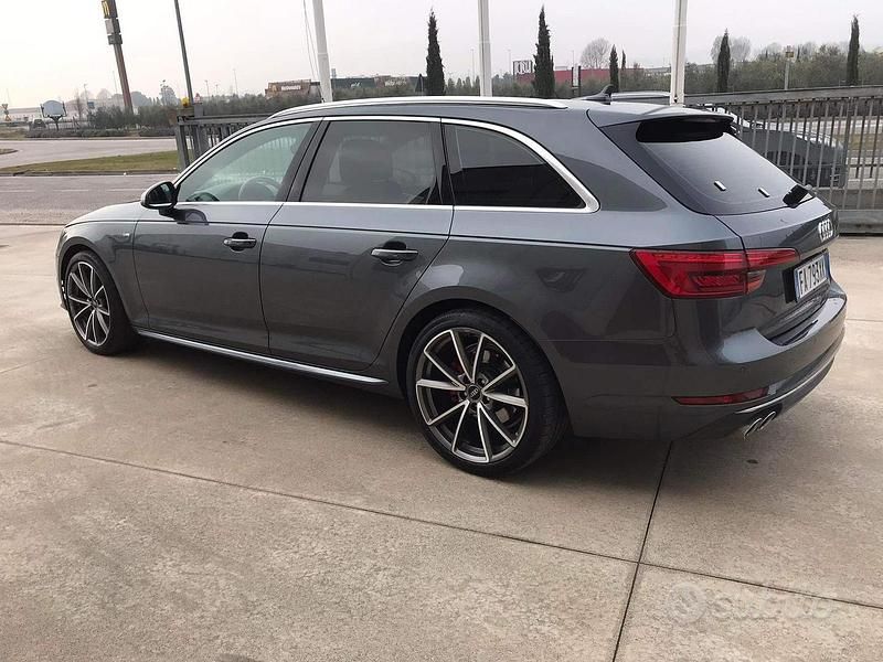 Usata Audi A4 Business Plus 190 CV (139 kW) 2015 Grigio Station wagon