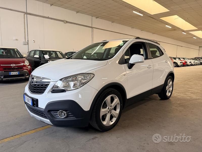 Usata Opel Mokka 140 CV (102 kW) 2014 Bianco SUV