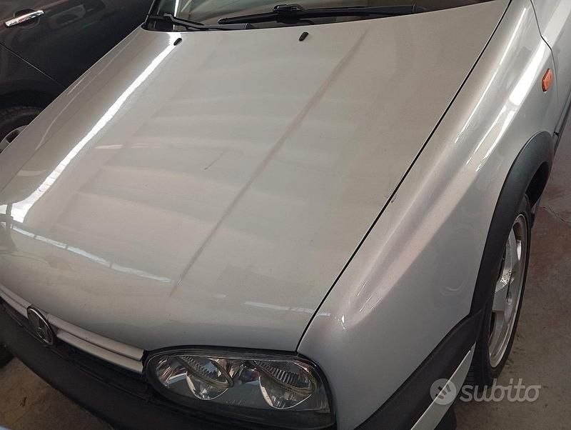 Usata VW Golf GTI 1995 Grigio Berlina