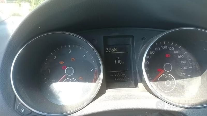 Usata VW Golf VI 102 CV (75 kW) 2009 Nero Utilitaria