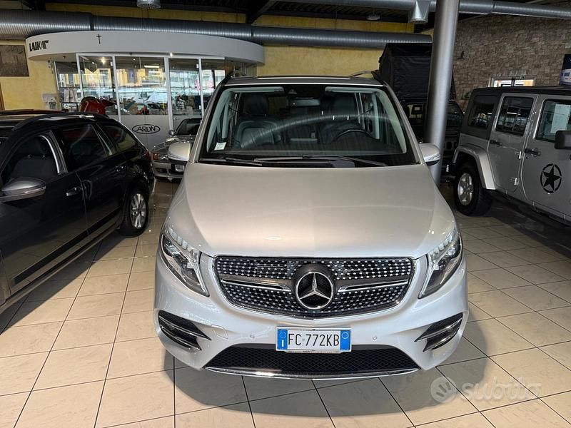 Usata Mercedes V250 Premium 2016 Grigio Monovolume