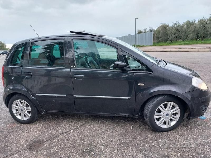 Usata Lancia Musa 2006 Nero Monovolume