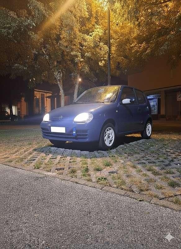 Usata Fiat 600 Anniversary 54 CV (39 kW) 2007 Utilitaria