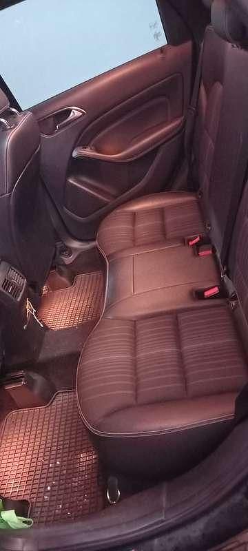 Usata Mercedes B200 Premium 136 CV (100 kW) 2013 Nero Monovolume