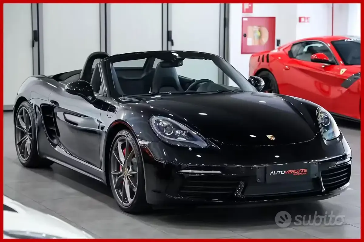 Usata Porsche 718 349 CV (256 kW) 2017 Nero Cabrio