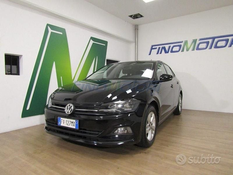 Nero Usata 2019 VW Polo Tre volumi | 10.900 € (Buon prezzo) - Immagine 1/4