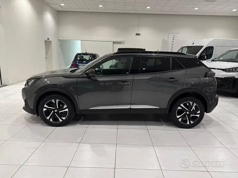 Usata Peugeot 2008 Allure 2023 Grigio SUV