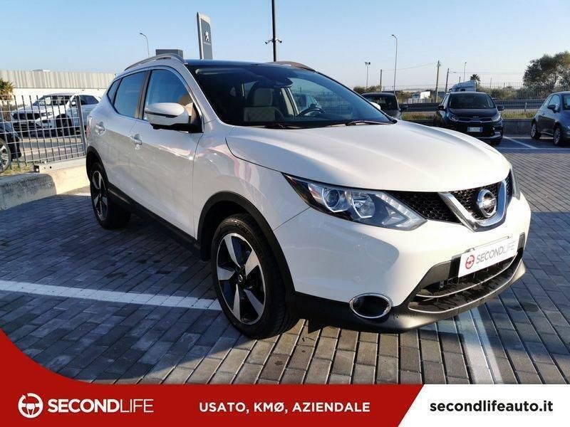 Usata Nissan Qashqai N-Connecta 110 CV (80 kW) 2017 Bianco SUV