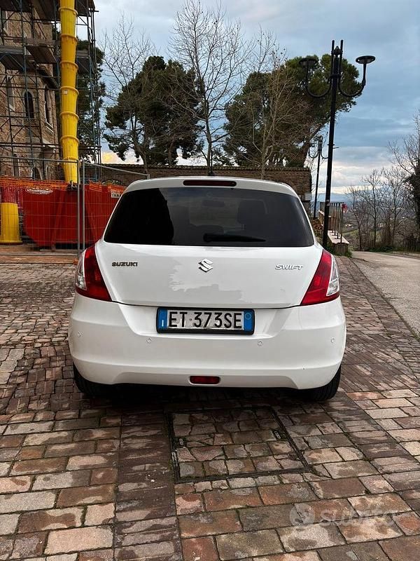 Usata Suzuki Swift 2014 Bianco Utilitaria