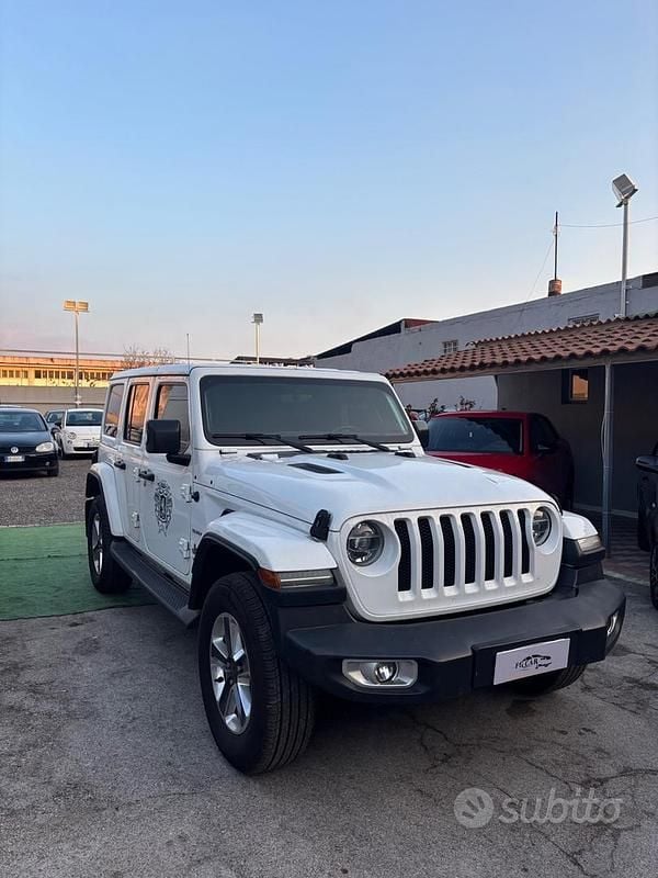 Usata Jeep Wrangler Unlimited Sahara 200 CV (147 kW) 2018 Bianco SUV