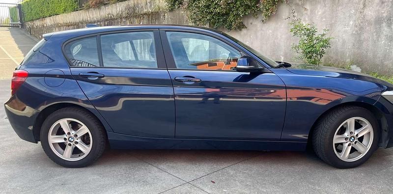 Usata BMW 116 116 CV (85 kW) 2014 Blu/azzurro Utilitaria