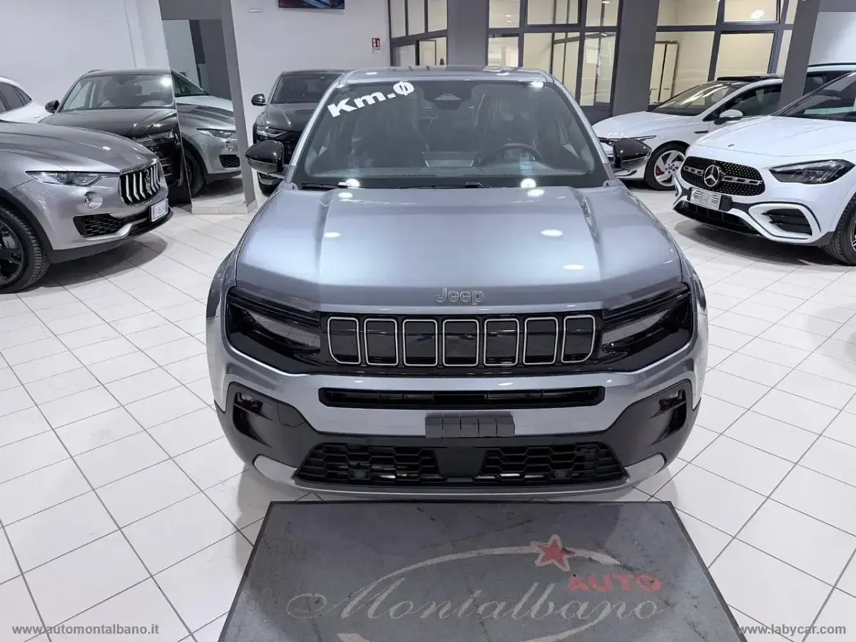 Nuova Jeep Avenger Summit 101 CV (74 kW) 2026 Grigio SUV