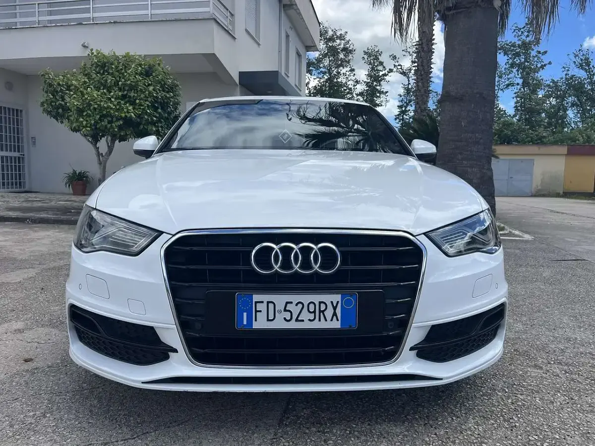 Usata Audi A3 S-Line 110 CV (80 kW) 2016 Bianco Berlina
