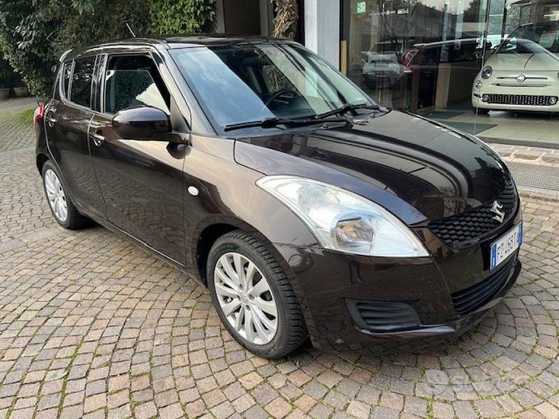 Usata Suzuki Swift 94 CV (69 kW) 2013 Nero Utilitaria