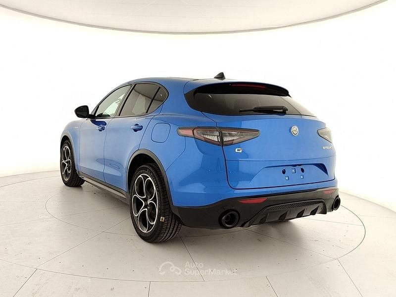 Nuova Alfa Romeo Stelvio Veloce 209 CV (153 kW) 2025 Blu SUV