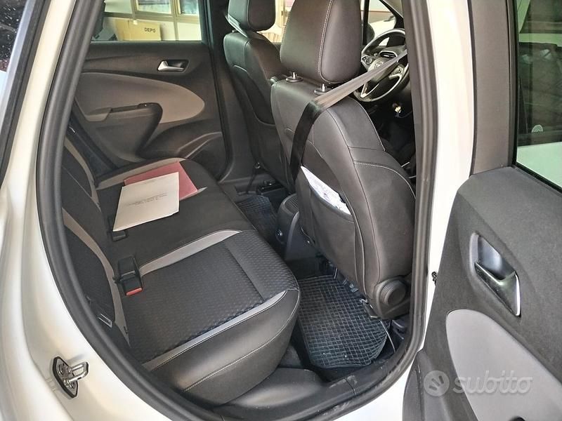 Usata Opel Crossland X Innovation 99 CV (72 kW) 2018 Bianco SUV