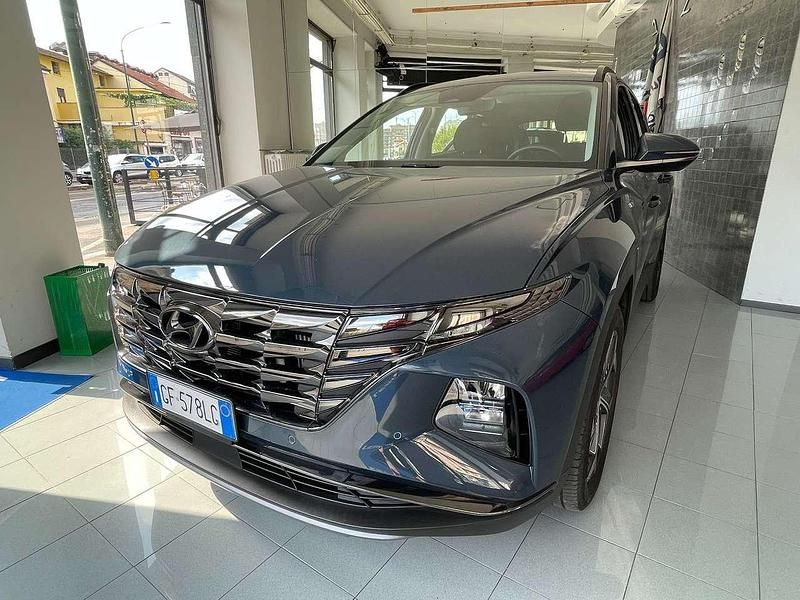 Blu/azzurro Usata 2021 Hyundai Tucson SUV | 24.890 € (Buon prezzo) - Immagine 1/4