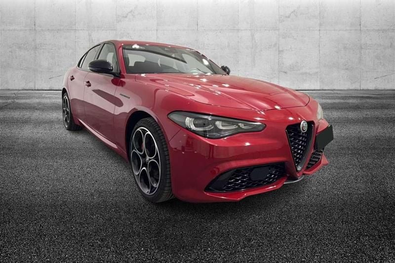 Usata Alfa Romeo Giulia Competizione 280 CV (205 kW) 2023 Rosso Berlina