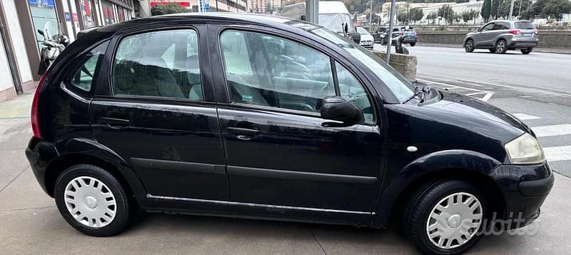 Usata Citroën C3 Exclusive 70 CV (51 kW) 2005 Nero Berlina