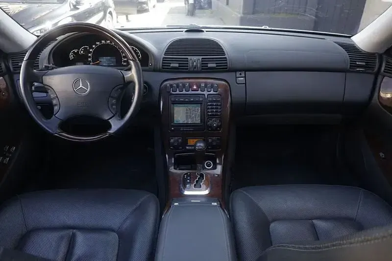 Usata Mercedes CL55 AMG AMG 360 CV (264 kW) 2004 Argento Coupé