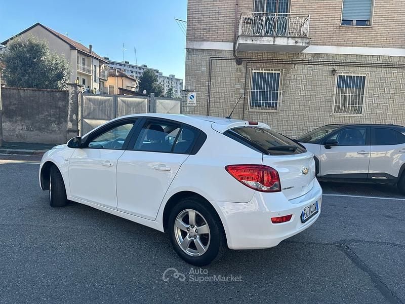 Usata Chevrolet Cruze 124 CV (91 kW) 2012 Bianco Berlina
