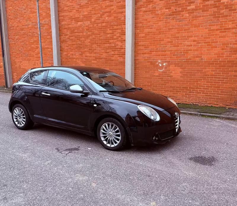 Usata Alfa Romeo MiTo 85 CV (62 kW) 2013 Nero Utilitaria